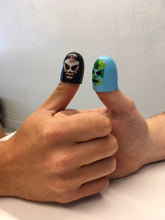 Load image into Gallery viewer, Luchador Thumb War